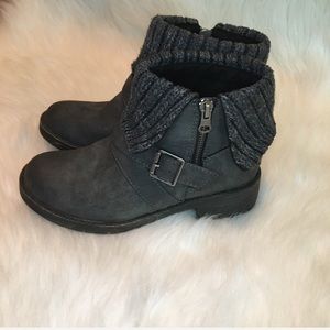 Rocket dog grey booties size 5.5